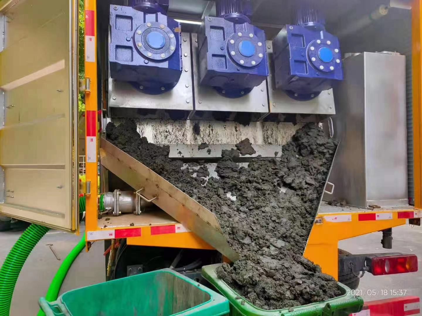 绥德化粪池清掏城市维护站-泥浆净化干湿分离处理